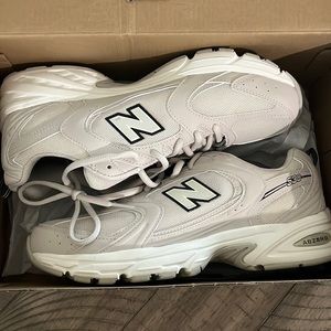 New balance sneakers